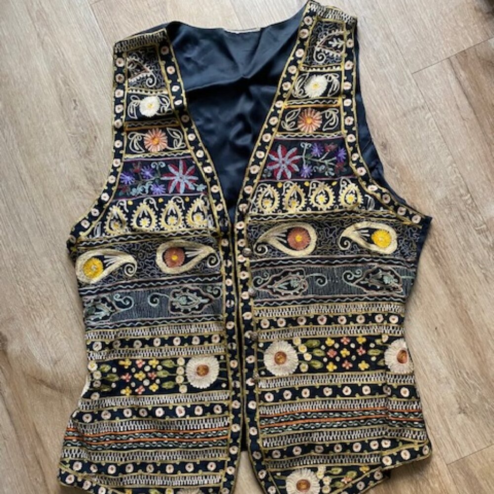 Embroidered  Vest